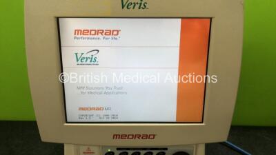 Medrad Veris Model 8600 MR Monitoring System Remote Display Software Version 3.2 (Powers Up) *C* - 2