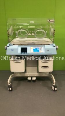 Drager Isolette 8000 Infant Incubator Version 4.12 with Mattress (Powers Up - Damage to Screen - Damage to Hinge - Missing Humidifier - See Pictures)