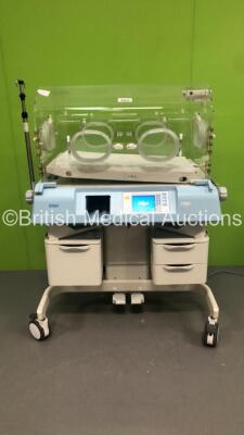 Drager Isolette 8000 Infant Incubator Version 4.12 with Mattress (Powers Up - - Missing Humidifier - See Pictures)