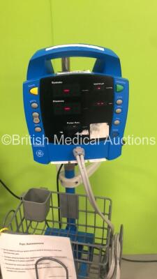 1 x GE Carescape V100 Patient Monitor on Stand with 1 x SpO2 Finger Sensor,1 x BP Hose and Cuff,1 x GE ProCare Auscultatory 100 Patient Monitor on Stand with 1 x BP Hose and 1 x GE ProCare Auscultatory Patient Monitor on Stand with 1 x BP Hose (ALL Power - 4