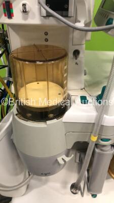 GE Datex-Ohmeda Aespire View Anaesthesia Machine Software Version 06.20 with Absorber,Bellows,Oxygen Mixer and Hoses (Powers Up-Damaged Handle to Draw and Hairline Cracks to Trim-See Photos) - 10