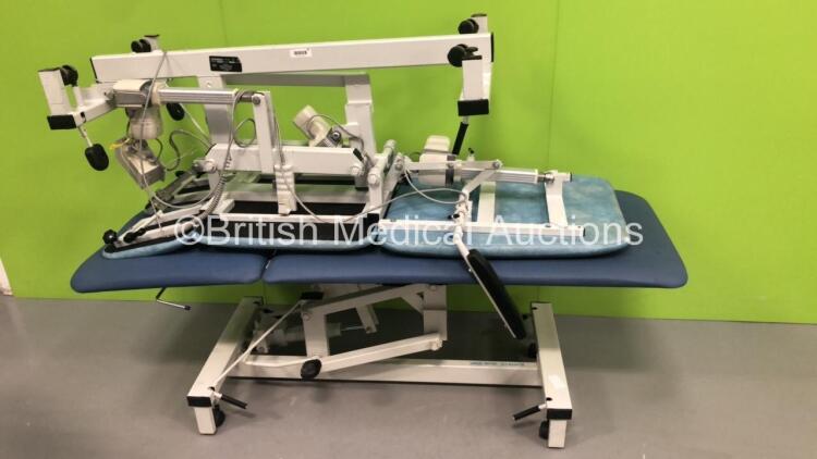 1 x Plinth Co Hydraulic Patient Examination Couch and 1 x Plinth 2000 Electric 3-Way Patient Examination Couch with Controller (1 x Powers Up,1 x Hydraulics Tested Working)