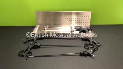 Job Lot Including 4 x 5mm Laparoscopic Graspers and 1 x MicroLine M/L Multifire Clip Applicator