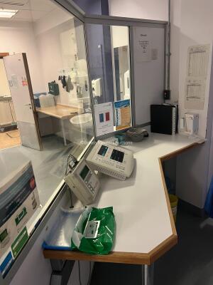 Philips Bucky Diagnost X-ray System *Mfd - 2007* *21-1886* * All on Pallets - Collection From BMA Bracknell * - 22