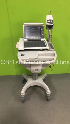 GE MAC 5500 ECG Machine on Stand with 1 x 10-Lead ECG Lead (Powers Up-Missing Plastic Trim-See Photos)