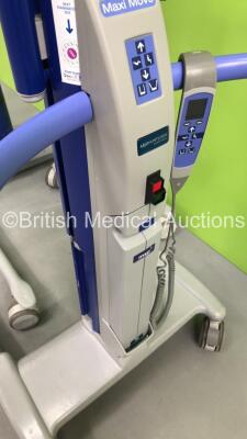 2 x Arjo Maxi Move Electric Patient Hoists with Controllers and Battery Charger (Both Power Up) - 5
