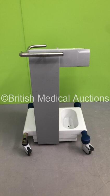 ERBE VIO Electrosurgical/Diathermy Cart * Missing Trim Over 1 x Wheel-See Photos *
