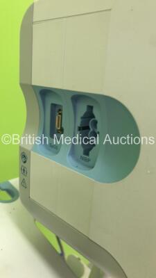 Mixed Lot Including 1 x Bair Hugger Model 750 Warming Unit on Stand and 1 x Welch Allyn 6000 Series Patient Monitor on Stand (1 x Bair Hugger Powers Up with Fault,1 x Powers Up) - 4
