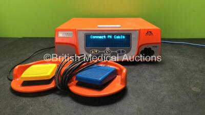 Gyrus Medical Model 7444000 PK Superpulse Generator Software Version 3.03 with 1 x Footswitch (Powers Up)