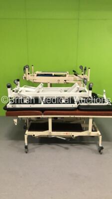 3 x Nesbit Evans Hydraulic Patient Couches (Hydraulics Tested Working) and 1 x Huntleigh Hydraulic Patient Couch (Hydraulics Tested Working)