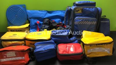 Job Lot Including 1 x Backpack, Various Small Bags and 1 x Duramedic Vacuum Splint