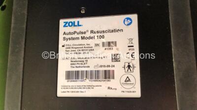 Zoll Autopulse Plus Model 100 Resuscitation System with 1 x Battery and 1 x Life Band Load Distributing Band in Carry Bag *Mfd 2015 (Powers Up When Tested with Stock Battery-Battery Included Flat) *SN 41383, 60355, - 3