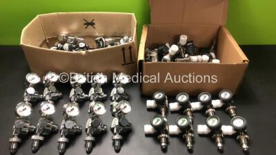 Job Lot of Valves/Regulators Including Oxylitre R1601V and Meditech 680-0101-10 (Approx 60)