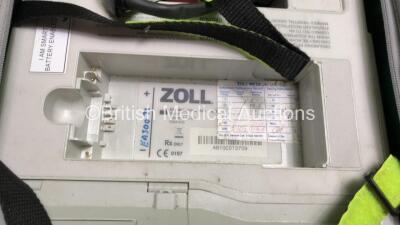 Zoll E Series Defibrillator with 1 x SpO2 Leads, 1 x SpO2 Finger Sensor, 1 x ECG Leads, 1 x NIBP Lead, 1 x BP Cuff, 1 x Zoll Lo Flo Module and 1 x Battery (No Power) - 3