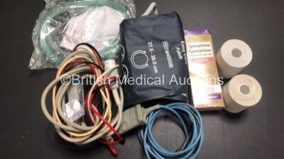 Philips HeartStart MRX Monitor / Defibrillator Including Pacer ECG, SpO2, NBP, Hard Paddle and Printer Options with Carry Case, 1 x Philips M3538A Battery, 1 x Philips M3539A Battery, 1 x ECG Lead, 1 x SpO2 Lead with Sensor, 1 x BP Hose with Cuff, 1 x Pad - 5