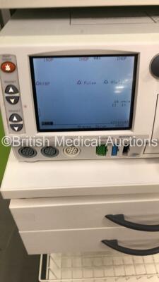 GE 250cx Corometrics Series Fetal Monitor with US,US2,UA,FECG/MECG,SpO2 and NIBP Options on Stand with Leads (Powers Up) * Mfd 2011 * - 2