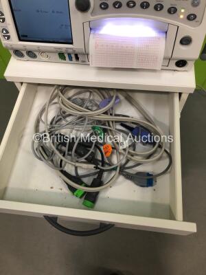 GE 250cx Corometrics Series Fetal Monitor with US,US2,UA,FECG/MECG,SpO2 and NIBP Options on Stand with Leads (Powers Up) * Mfd 2011 * - 7