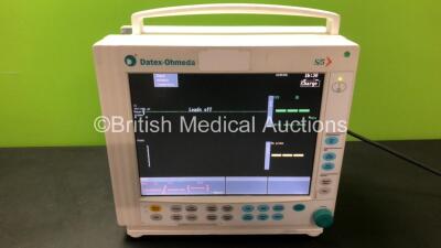 Datex Ohmeda S/5 Patient Monitor with 1 x Datex Ohmeda M-NESTPR Module (Powers Up) *4499574 - 4503585*