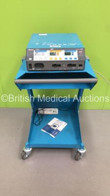 Valleylab Force FX-8C Electrosurgical/Diathermy Unit on Valleylab Stand (Powers Up) * SN F7B52403A * * Mfd 2007 *