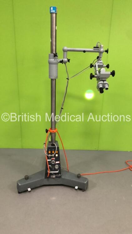 Zeiss OP-Mi6 Surgical Microscope with 1 x 10 x Eyepiece on Stand (Powers Up with Good Bulb-Incomplete-Missing Lens and 1 x Eyepiece-See Photos) * SN 75444 *