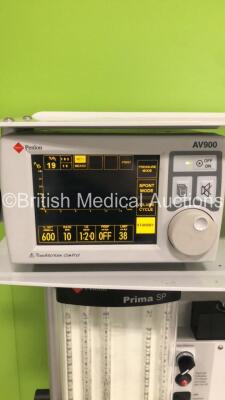 InterMed Penlon Prima SP Anaesthesia Machine with InterMed Penlon AV 900 Ventilator Software Version v3.11 (Build 002 ) / Display Version v3.04 (Build 002 ),Absorber,Bellows,Oxygen Mixer and Hoses (Powers Up) - 3