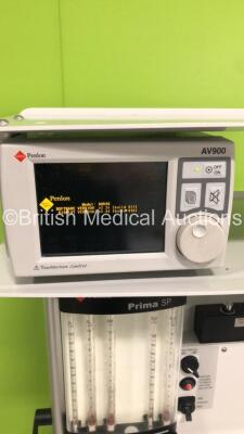 InterMed Penlon Prima SP Anaesthesia Machine with InterMed Penlon AV 900 Ventilator Software Version v3.35 (Build 011 ) / Display Version v3.04 (Build 016),Absorber,Bellows,Oxygen Mixer and Hoses (Powers Up) - 2