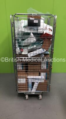 Mixed Cage of Consumables Including Hand Sanitiser,B.Braun OMNIset and Covidien AccuVac Smoke Attachments (Cage Not Included)