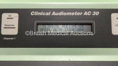 Kamplex AC30 Clinical Audiometer (Powers Up with Issue 004 Error Message-See Photo) - 2