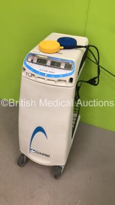 ConMed System 5000 Electrosurgical / Diathermy Unit Model 60-8005-001 with Footswitch (Powers Up) *S/N 12BGP100* - 4