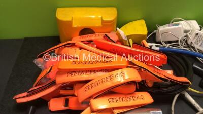 Mixed Lot Including Block Head Straps, Head Blocks and Mangar Airflo Chargers - 2