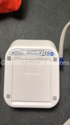 Mixed Lot Including 1 x Carry Bag, 1 x Ferno AS 120 Vacuum Leg Splint, 2 x Supraglottic Airways *Both in Date* 1 x Entonox Hose with Regulator, 1 x ChoiceMMed MD300M Pulse Oximeter with SpO2 Finger Sensor (Powers Up) 1 x AND Medical UA-611 Digital Blood - 7