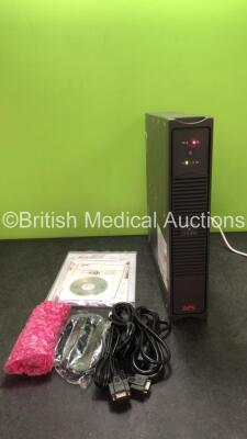 APC 1500 Smart UPS Unit with Operation Manual and Various Cables (Powers Up) *SN SC15OOI*