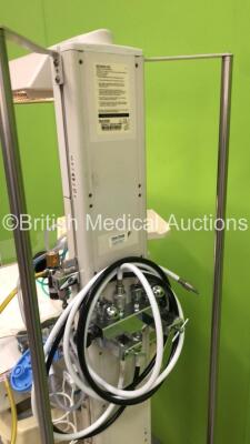 Fisher and Paykel Neopuff Infant Resuscitare with Mattress and Hoses (Powers Up - Damaged Front Panel - See PIctures) - 7