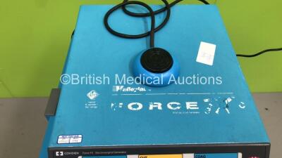 Covidien Valleylab Force FX-8C Electrosurgical Diathermy Unit with Footswitch on Trolley (Powers Up) *F6D46350A* - 3