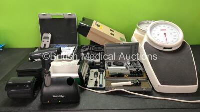 Mixed Lot Including 3 x Seca Weighing Scales (2 Damaged-See Photos) 1 x BHR Cardiochek Plus Cholesterol and Glucose Tester with Test Strips (Untested Due to Missing Batteries) 1 x Cardiochek PA Cholesterol Tester (Untested Due to Missing Batteries) 1 x Fr