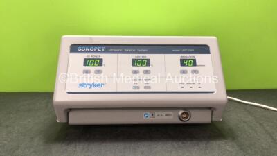 Stryker Model UST-2001 Ultrasonic Surgical System (Powers Up) *SN 1803900524*