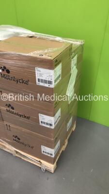 Pallet of Molnlycke Knee Packs (Majority Out of Date) - 4