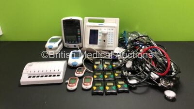 Mixed Lot Including 1 x Mindray VS-800 Vital Signs Monitor with BP Cuff and Hose (Missing Light Casing), 1 x Hemochron Response Whole Blood Coagulation Monitoring Instrument with Electronic System Verification Tube, 1 x Roche CoaguChek XS Plus Coagulation