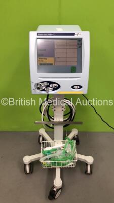 SLE5000 Infant Ventilator HFO TTV Plus Model G-R Software Version 5.0 on Stand with Hoses (Powers Up) * Mfd 2008/06 * **SN 52520**