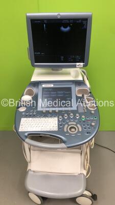 GE Voluson E8 Flat Screen Ultrasound Scanner *S/N D20924* **Mfd 12/2013** Software Version 13.0.6.254 with 3 x Transducers / Probes (C4-8-D *Mfd 2013*, RAB4-8-D *Mfd 2009* Damage to Cable - See Pictures / IC5-9-D - Damage to Probe Head - See Pictures) Son