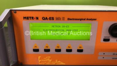 Metron QA-ES Mk II Electrosurgical Analyzer Software Version 1.32 (Powers Up) *SN 06423* - 2