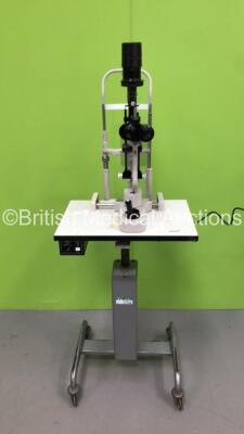 TopCon SL-3D Slit Lamp with 2 x 10x Eyepieces on Motorized Table (Powers Up with Good Bulb)