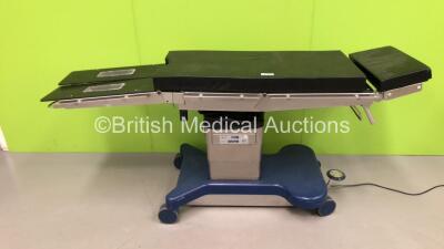 Maquet Alphaclassic Electric Operating Table with Controller 2 x Cushions (Powers Up - Tested Working)