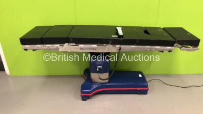 Maquet Alphastar plus Electric Operating Table Model 1132.13A2 with Controller and Cushions (Powers Up) *Mfd 2010* **C**