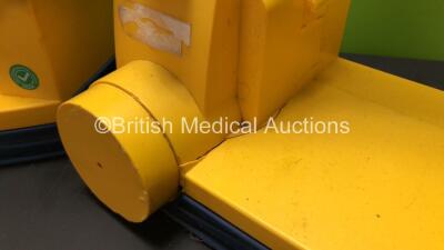 4 x LSU Suction Units (All Power Up, 1 x Damaged Casing, 3 x Missing Dial Covers - See Photos) - 7