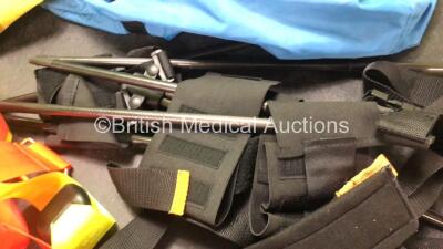 Mixed Lot Including 2 x Prometheus Leg Splints, 2 x Carry Bags, 1 x Duramedic Vacuum Splint and 3 x Safety Straps - 4