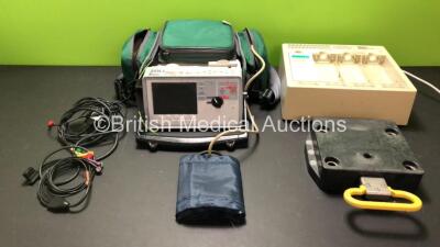 Zoll E Series Defibrillator with Bluetooth (No Power), Printer, ECG, SPO2, NIBP and C02 Options, 4 and 6 Lead ECG Leads, NIBP Cuff and Hose, Zoll 4x4 Autoset Base Power Charger (Powers Up), 2 x Batteries and Mounting Bracket