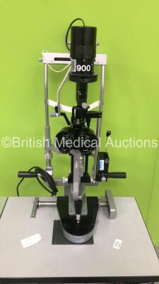 Haag Streit Bern SL900 Slit Lamp with Binoculars, 2 x 10x Eyepieces and Tonometer on Hydraulic Table (Not Power Tested Due to No Bulb - Table Missing 1 x Wheel - See Pictures) *S/N * 90037959* - 4