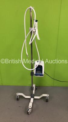 FIsher and Paykel Airvo 2 Humidifier Ref PT101UK on Stand with Hose (Powers Up) *S/N 170703053691* **Mfd 2017**