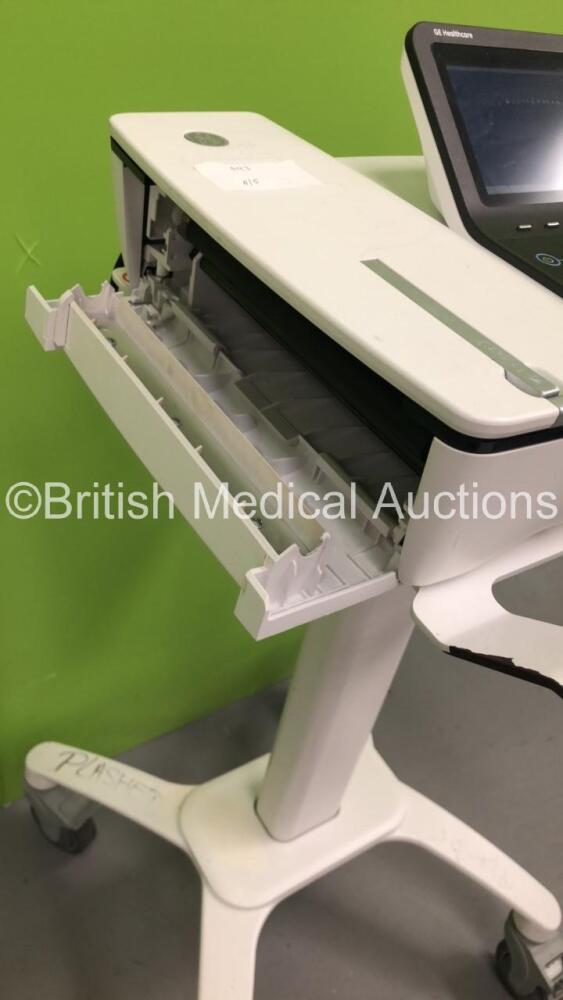 GE MAC 2000 ECG Machine on Stand Ref 2056333-001 (Powers Up - Side Printer  Cover will Not Close) | May 2022 Mixed Medical Equipment - British Medical  Auctions